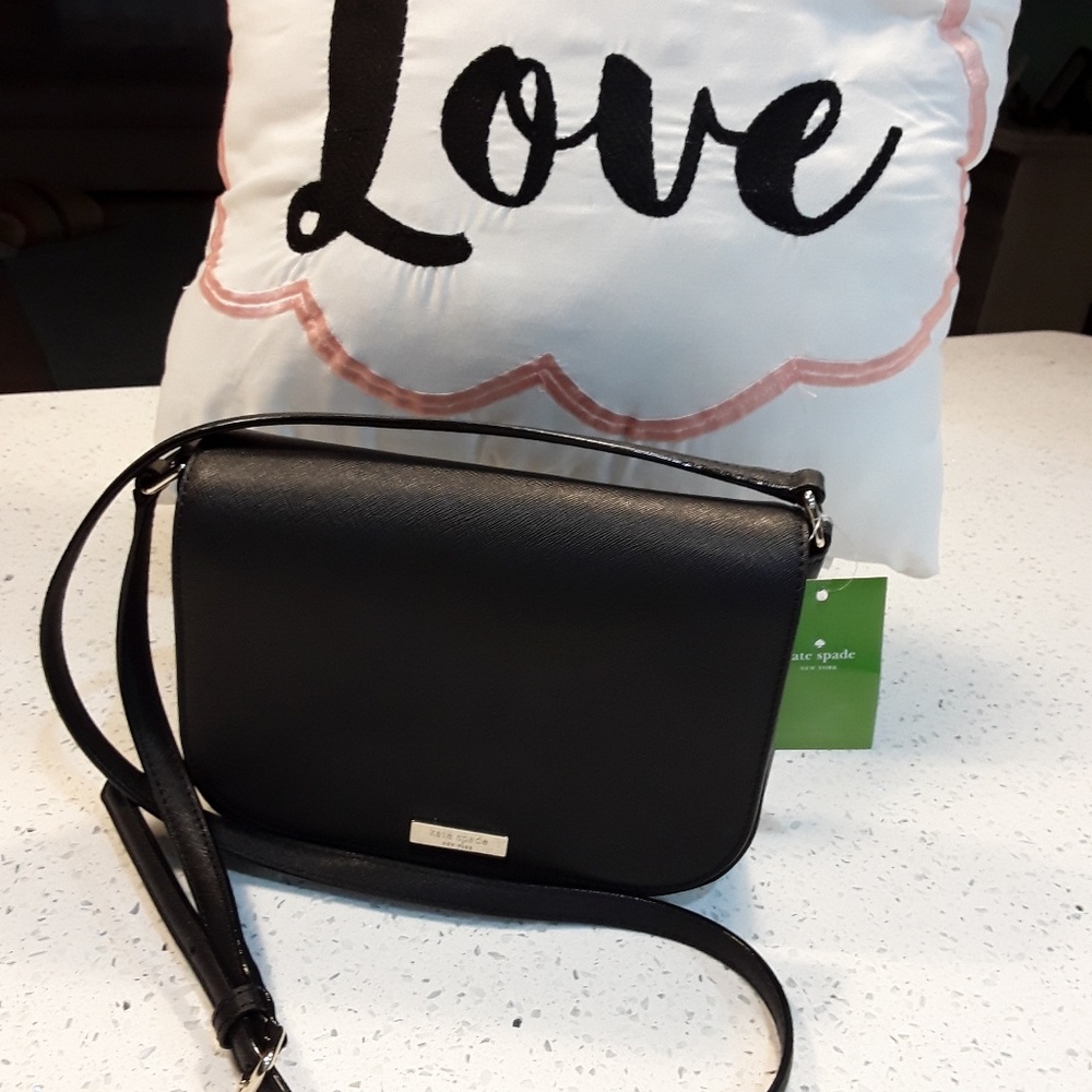 Kate Spade Large Carsen Laurel Way
